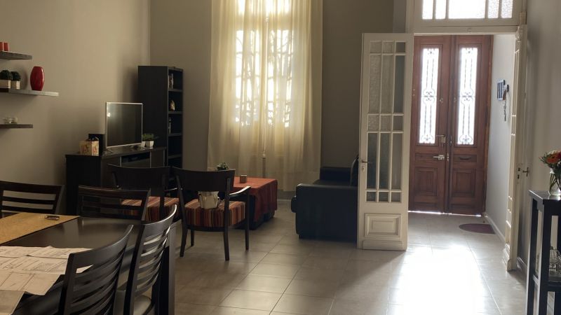 Fotografía de VENTA CASA 3 DOR, COCHERA PATIO CON PISCINA,LAPRIDA 3600