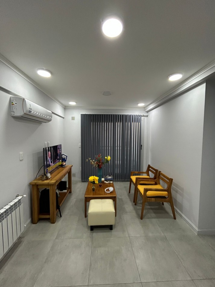 EDIFICIO PLAZA ALBERDI. RIVADAVIA 2465 P 12