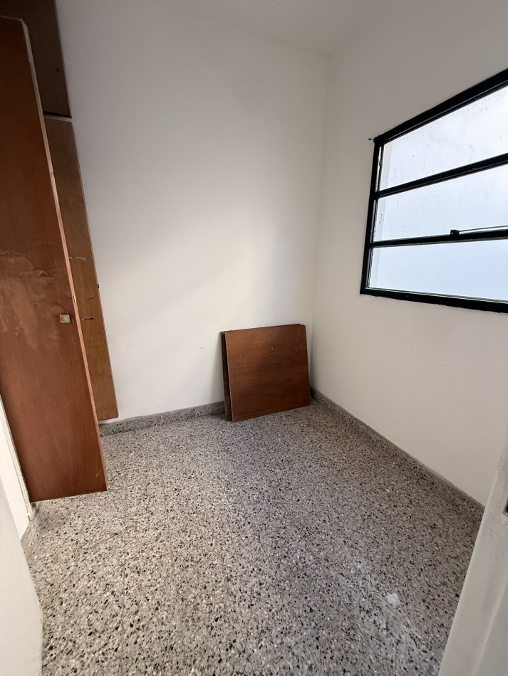 SUIPACHA 2600- AMPLIA Y FUNCIONAL PROPIEDAD DE 3 DORMITORIOS