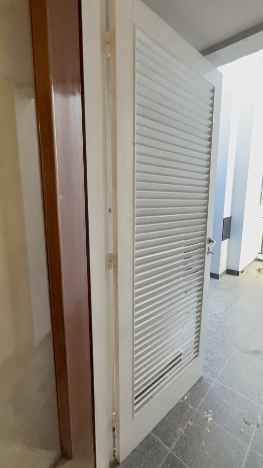 SUIPACHA 2600- AMPLIA Y FUNCIONAL PROPIEDAD DE 3 DORMITORIOS