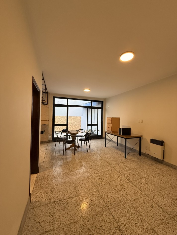 SUIPACHA 2600- AMPLIA Y FUNCIONAL PROPIEDAD DE 3 DORMITORIOS