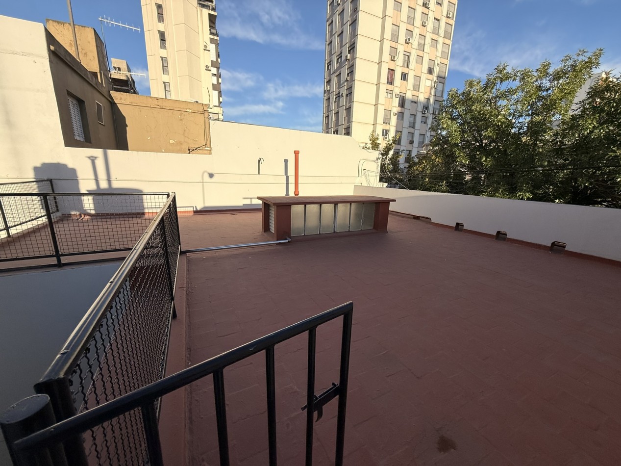 SUIPACHA 2600- AMPLIA Y FUNCIONAL PROPIEDAD DE 3 DORMITORIOS