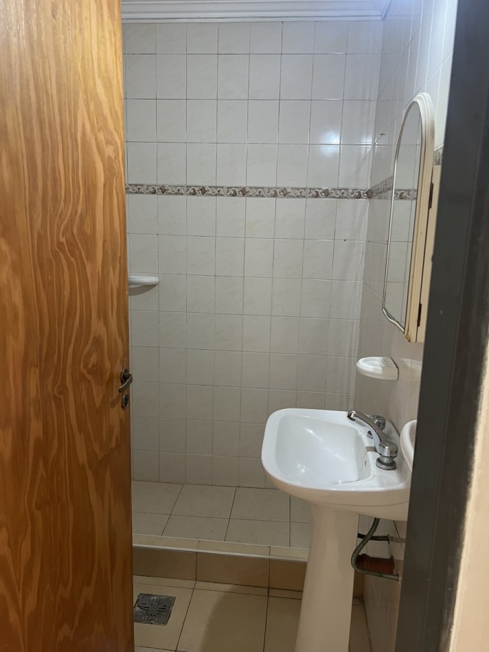 Aristobulo del Valle 4700. Dto de 1 dormitorio.