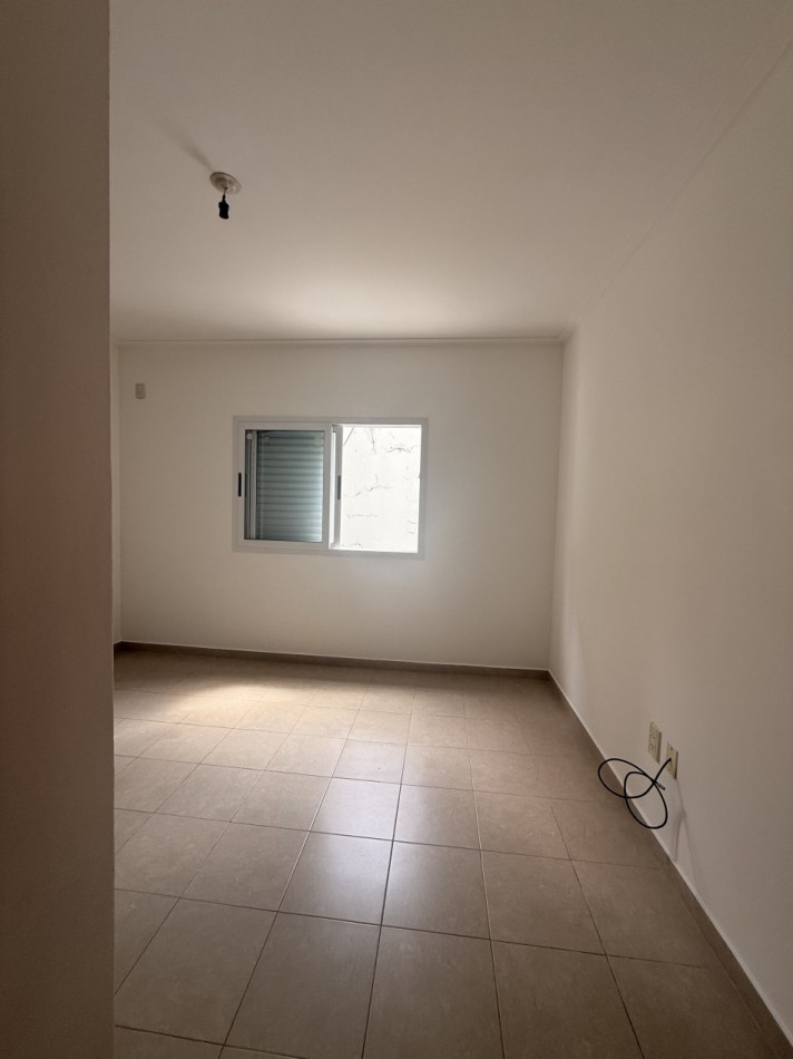 ALQUILER- EXCELENTE DEPARTAMENTO DE 1 DORMITORIO- Bv GALVEZ Y NECOCHEA