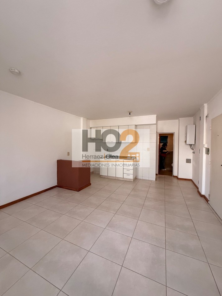 CHACABUCO 1361- DTO EN PLANTA BAJA DE 1 DORMITORIO