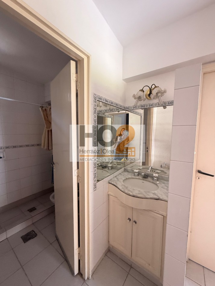 ESPECTACULAR CASA EN ZONA JORGE NEWBERY- SAUCE VIEJO