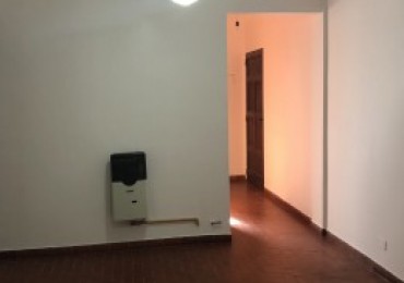 Juan del Campillo 3000-Departamento de 2 dormitorios.