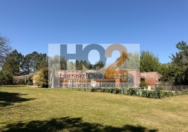 ESPECTACULAR CASA EN ZONA JORGE NEWBERY- SAUCE VIEJO